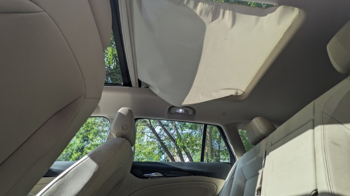 поломка шторки панорамной крыши