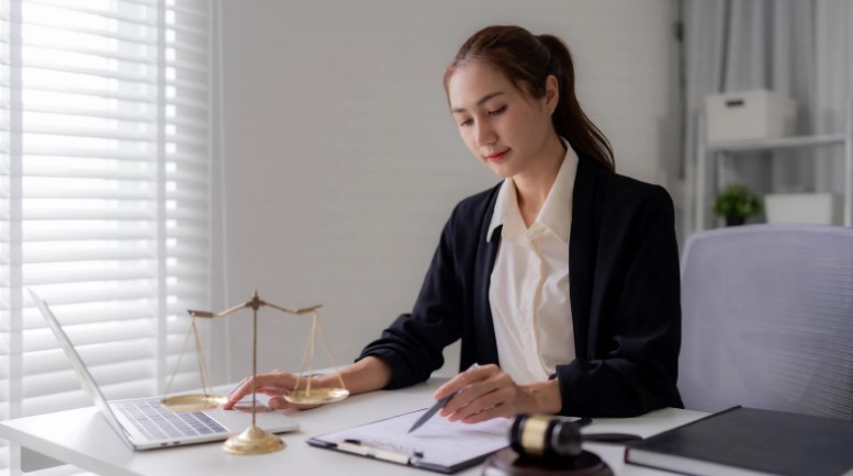 Як медичний адвокат допомагає у спорах з лікарями